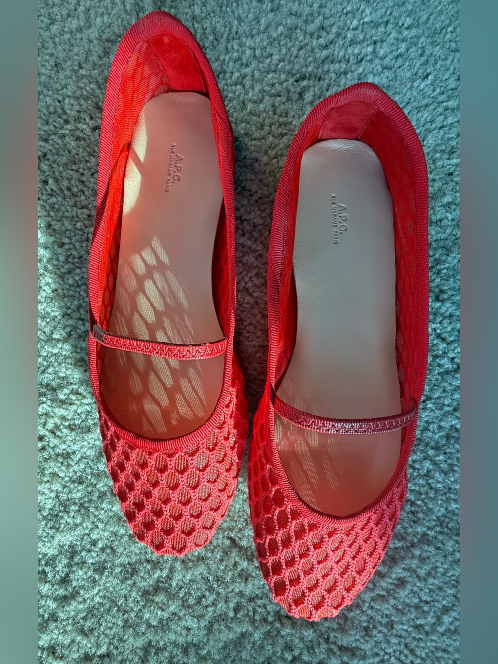 A.P.C. Women’s Bright Red Mesh Slip-On Flats, size 36 - Picture 5 of 6